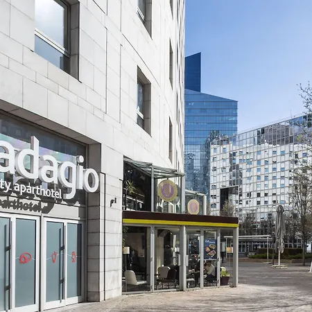Aparthotel Adagio La Défense Esplanade-3