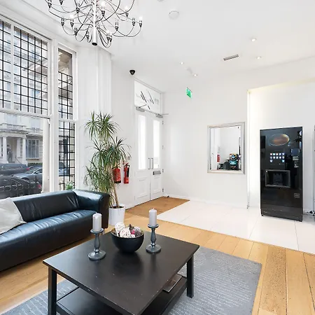 Hyde Park Executive Apartments-3