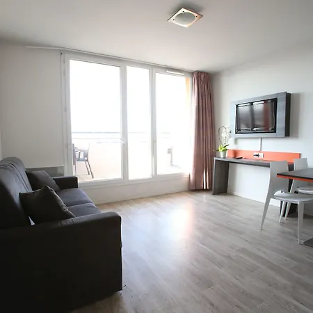 Adonis Paris Sud-2