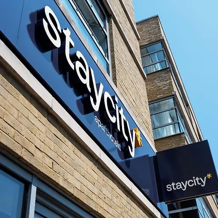 Staycity Aparthotels London Greenwich High Road-3
