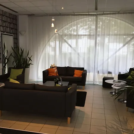Montempô Apparthôtel Evry-2