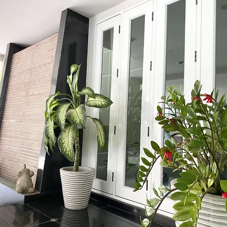 14 Place Sukhumvit Suites-2