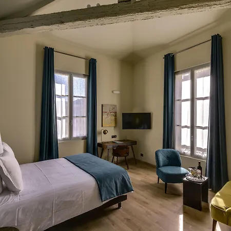 Villa Erizio Aparthotel - A Bucolic And Urban Break-3
