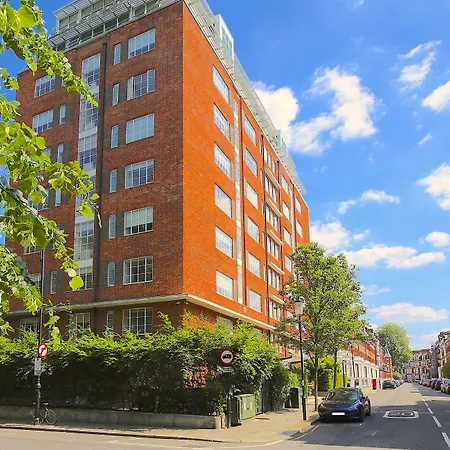 Roland House-3