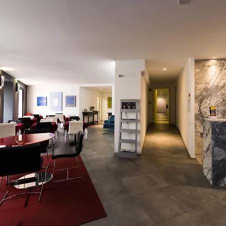 Alfama - Lisbon Lounge Suites-3
