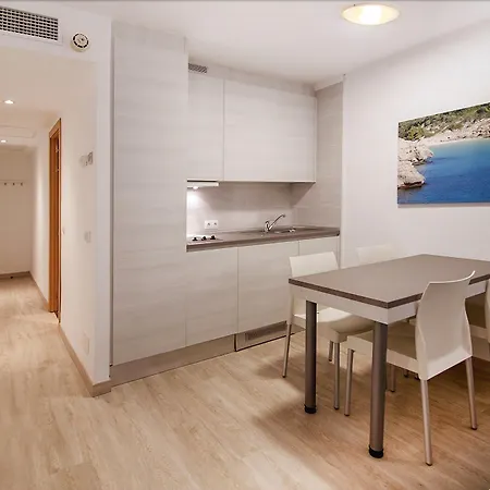 Apartamentos Sol Y Vera-3