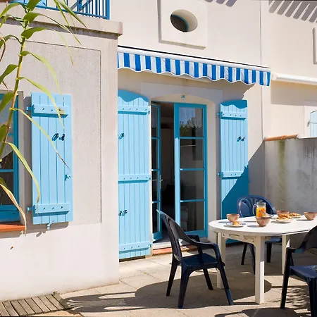 Madame Vacances Les Maisons du Lac-3
