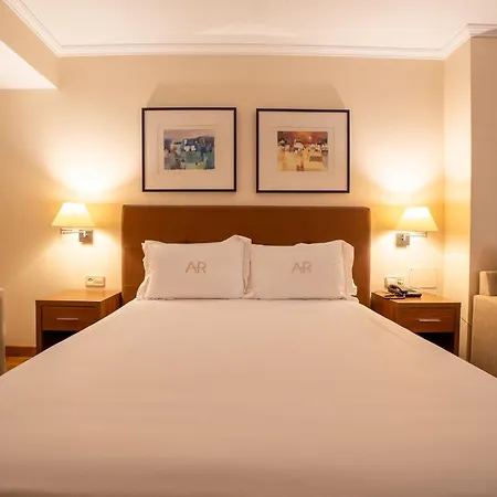 Aparto-Hotel Rosales-2