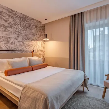 Oli Hotel And Suites-3