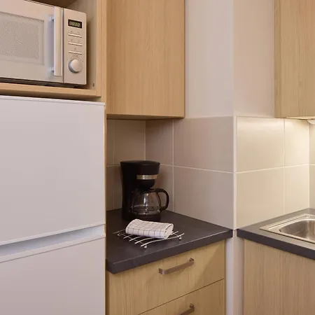 Quality Suites Pau Porte des Pyrenees-2