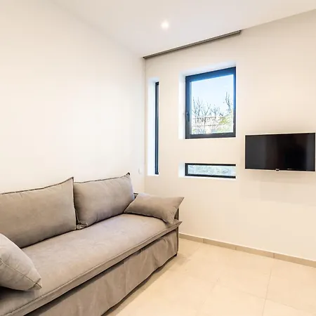 Grec Suites Dafni, Athens By Greccollection-3