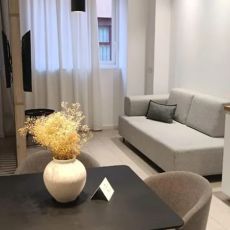 Blanq Marina Suites-3