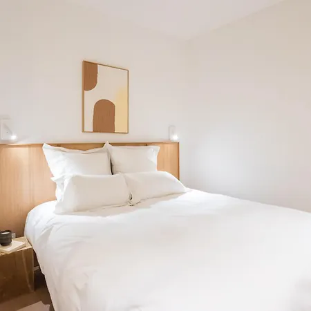 BABEL COMMUNITY Hôtel Montigny Versailles-2