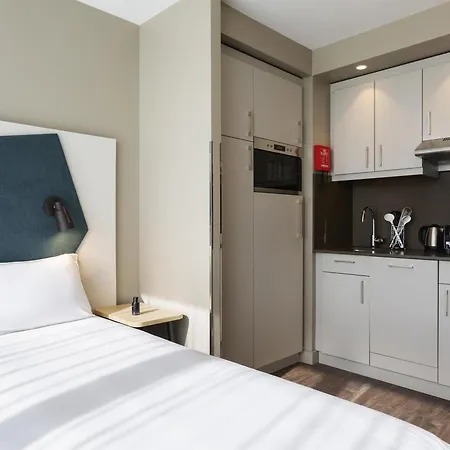 Aparthotel Adagio London Stratford-3