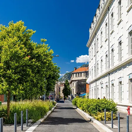 Residhome Grenoble Caserne De Bonne-2