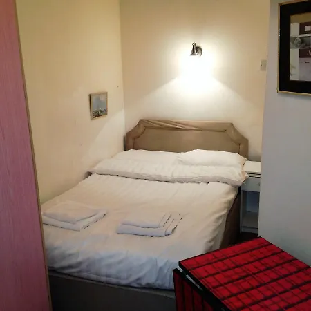 Kensingtoncourt Aparthotel-2
