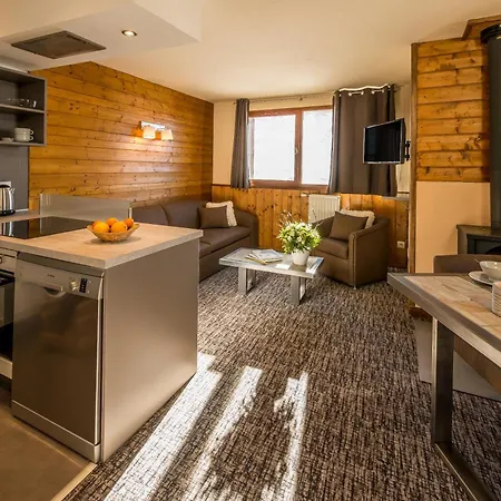 Chalet Val 2400-2
