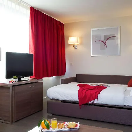 Aparthotel Adagio Caen Centre-3