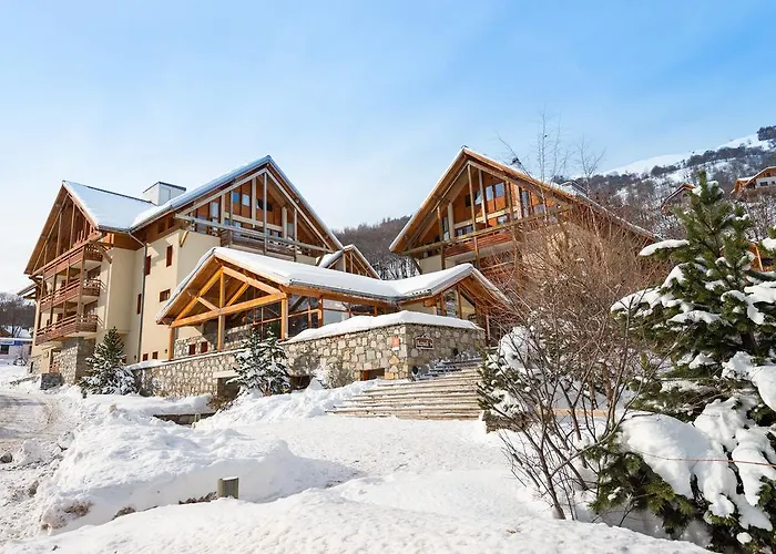 Appart HotelLagrange Vacances Chalets Du Galibier