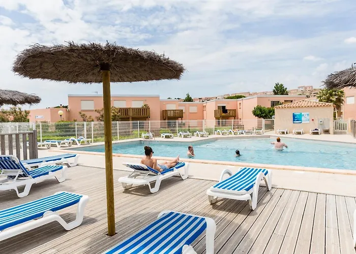 Aparthotel ULVF Les Girelles à Saint-Pierre-la-Mer 
