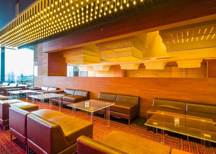 Column Bangkok Hotel