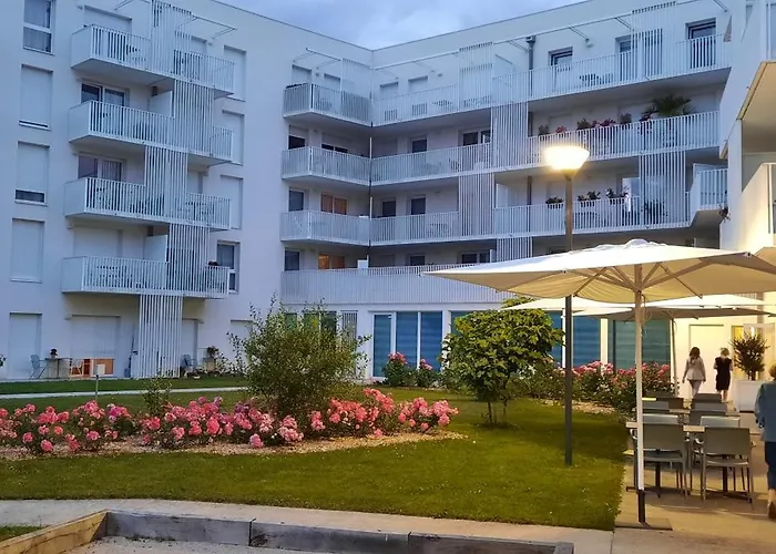 Aparthotel Domitys Les Pagelles à Toulouse