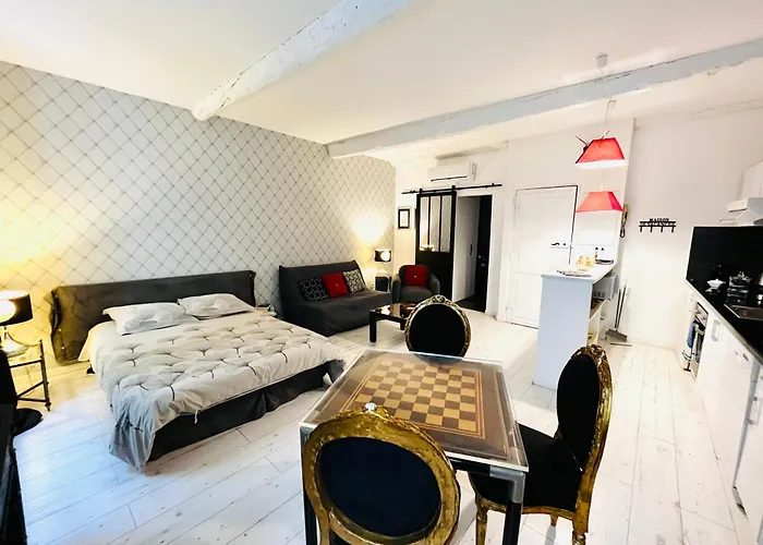 Aparthotel Les Remparts Antibes Location
