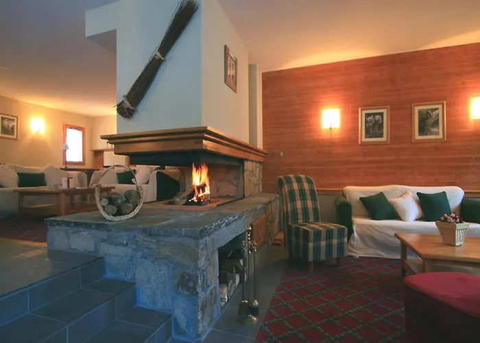 Appart HotelLagrange Vacances Chalets Du Galibier
