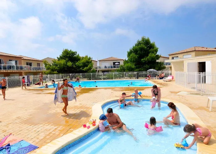 Appart HotelRésidence Goélia Les Jardins De Phoebus