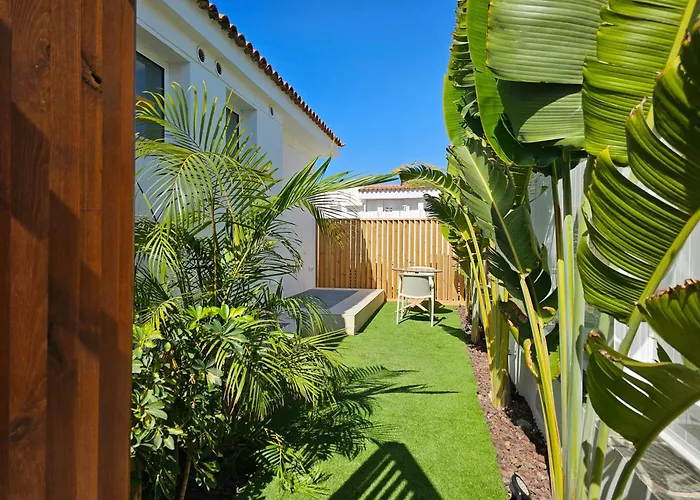 Aparthotel Mar Bianco - Gay Men Only