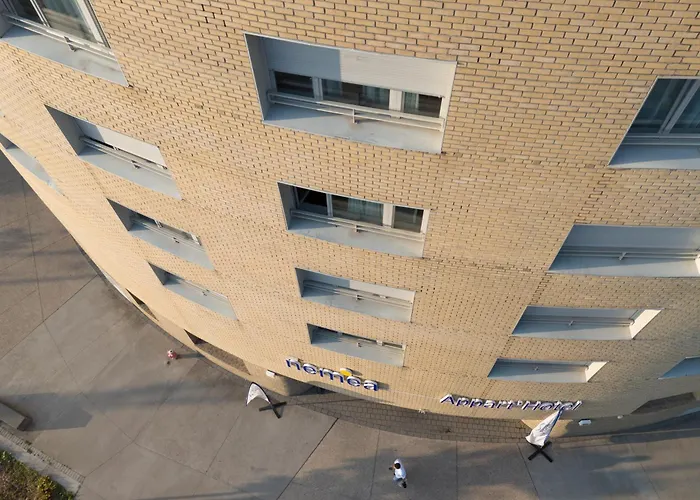 Néméa Appart-Hôtel Elypséo