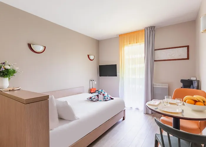 Appart HotelAppart'City Nantes Cité Des Congrès