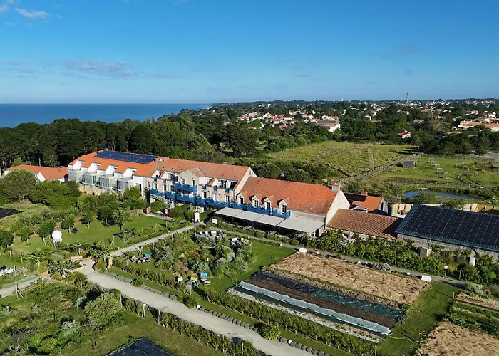 Eco-Domaine La Fontaine - RESIDENCE-SPA - Plage de la Fontaine aux Bretons Pornic