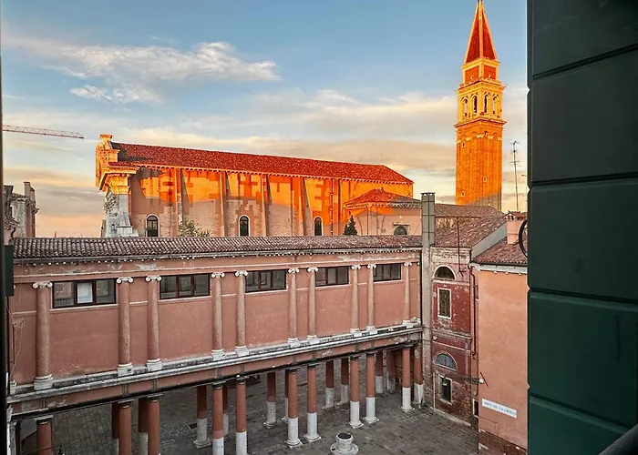 Appart HotelPalazzo Contarini Della Porta Di Ferro