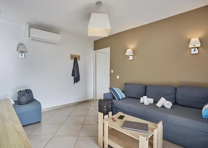 Appart HotelRésidence Odalys Le Lotus Blanc