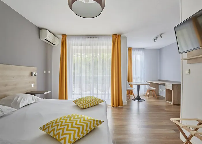 Appart HotelOdalys City Aix En Provence Le Clos De La Chartreuse