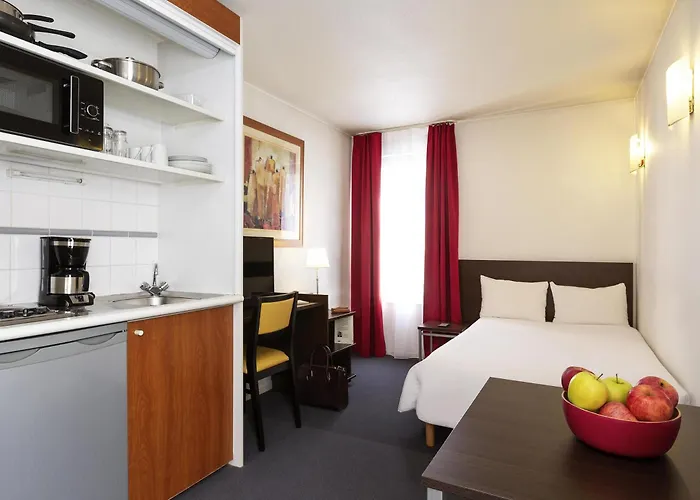 Aparthotel Adagio Access La Défense - Léonard De Vinci