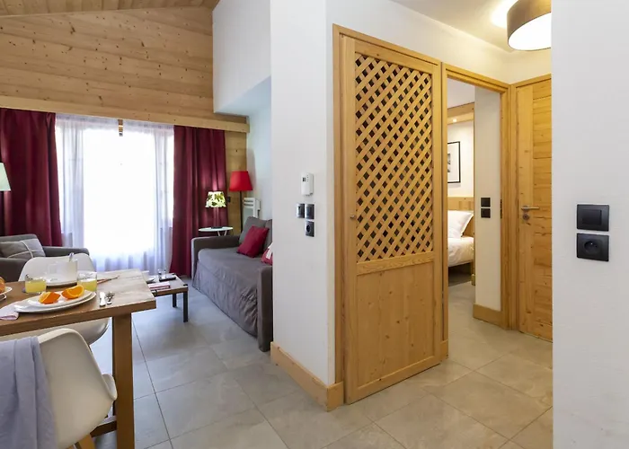 Résidence Prestige Odalys Les Fermes de Châtel