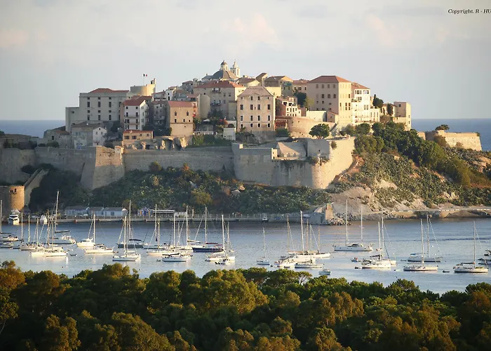 Campo Di Fiori, Maisons de Charme Calvi 