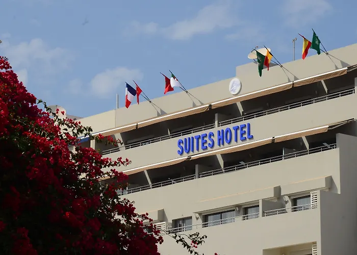 Le Yacht Suites Hotel Casablanca