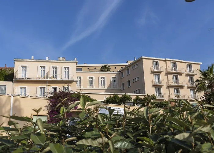 Appart HotelRésidence Le Beau Rivage