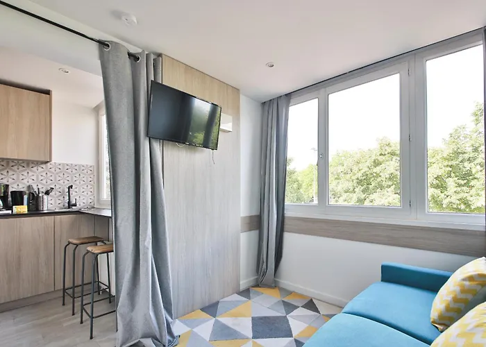 Louis Vicat 4 - CI - Apartment for 2 Parc Expo Porte de Versailles Paris