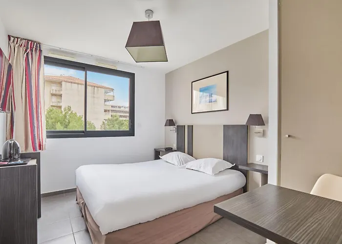 Appart HotelOdalys City - Marseille Prado
