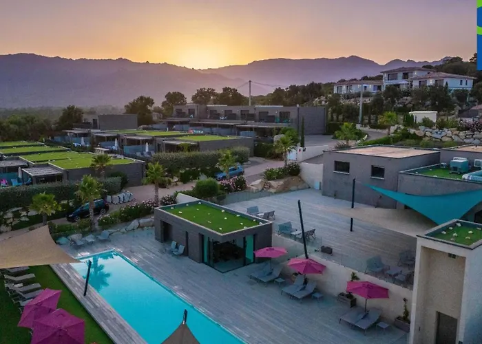 Appart HotelRésidence Pierre&Vacances Premium Les Terrasses D'Arsella