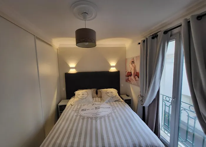 Remblai des Sables d'Olonne - 2 chambres - parking et piscine Les Sables-dʼOlonne
