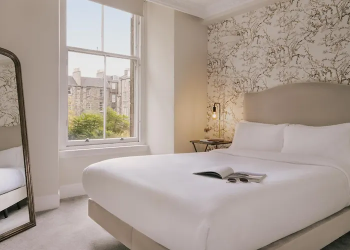 Thistle Suites Royal Garden Édimbourg