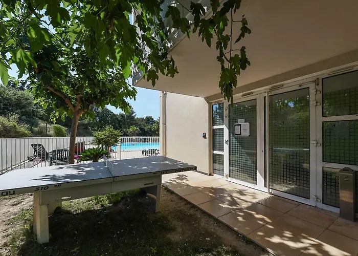 Comfort Aparthotel Six-Fours Six-Fours-les-Plages