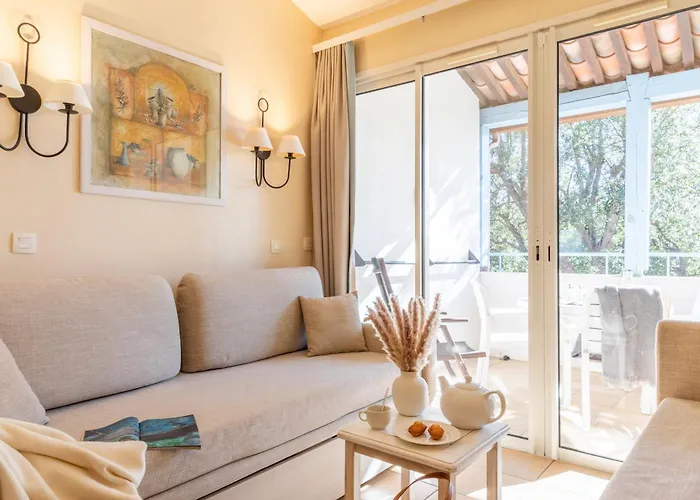 Résidence Pierre&Vacances Les Restanques du Golfe de Saint-Tropez Grimaud