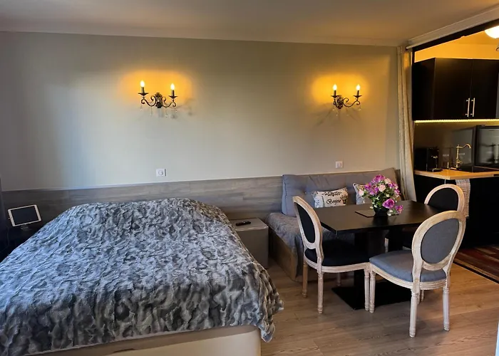Aparthotel ALTAMIRA  à Issy-les-Moulineaux