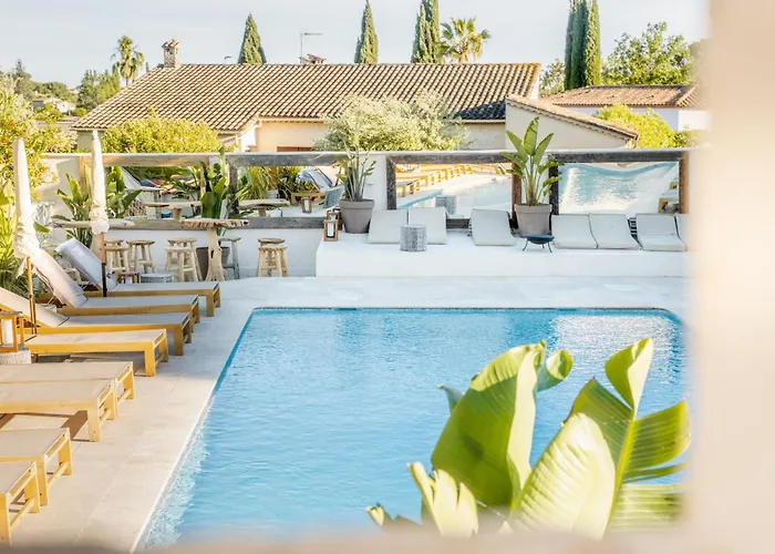 Auberge Tao Biot